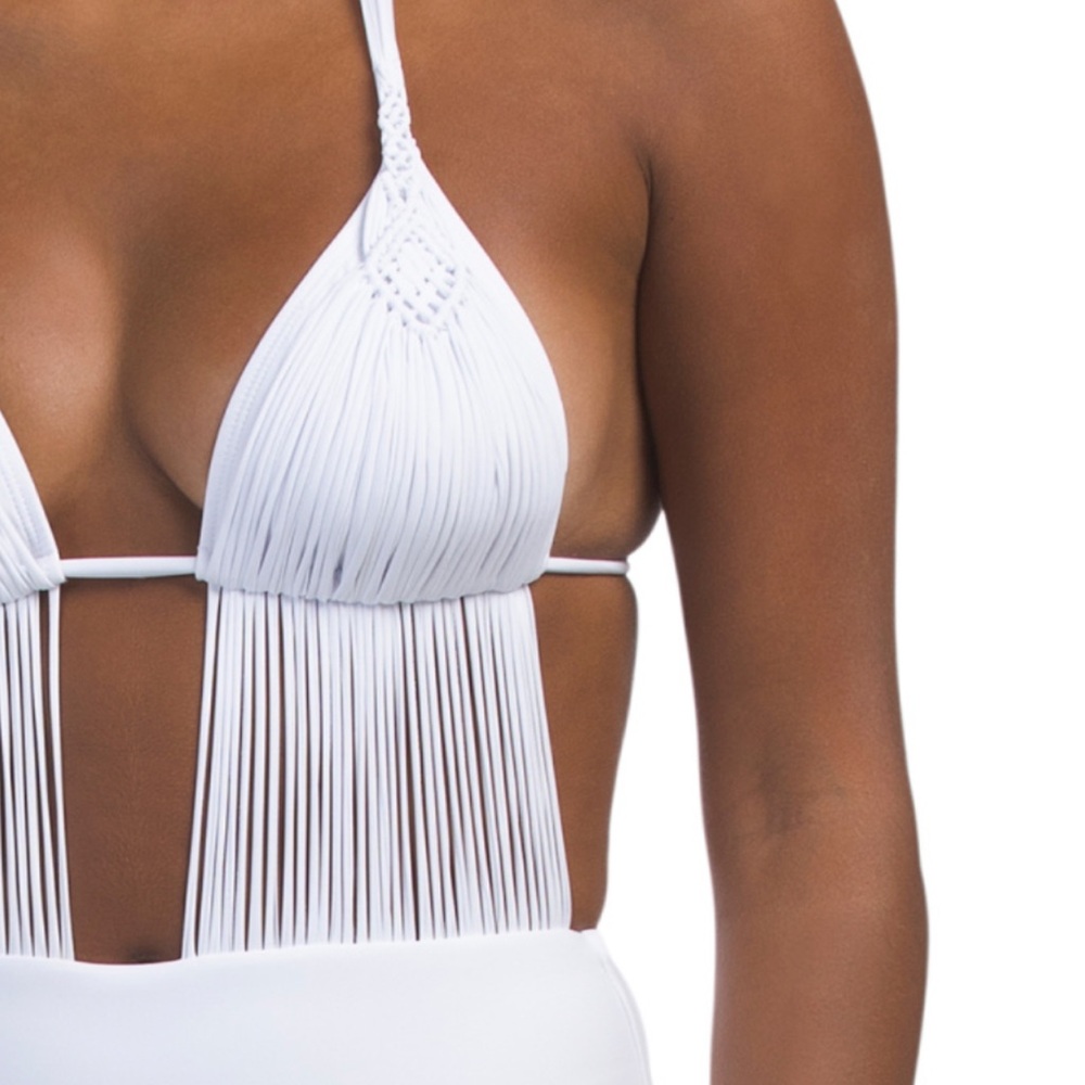 PQ SWIM Mila One-piece Swimsuit. Bathing Suit. White. Size L. - Picture 7 of 7